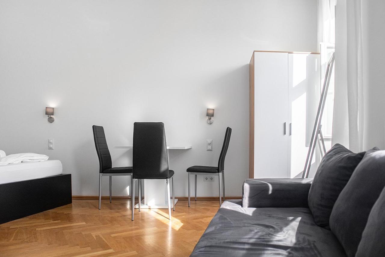 Apartment Superb 7br Shared Apartment- Near Hauptbahnhof *